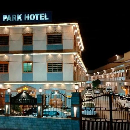 Park Hotel Gilgit Eksteriør bilde