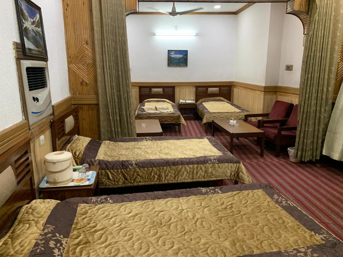 Park Hotel Gilgit Eksteriør bilde